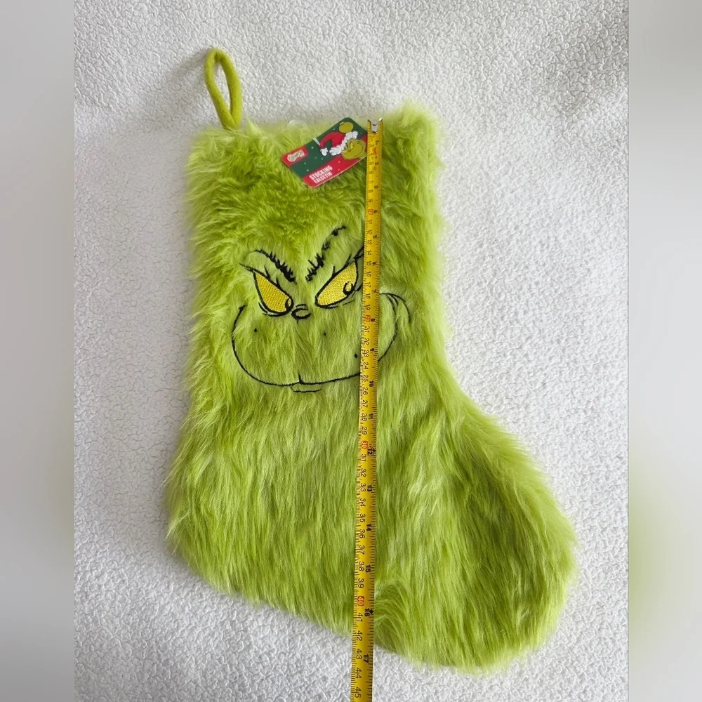 Dr. Seuss' How The Grinch Stole Christmas Furry Green Face 20